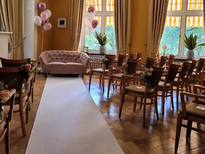 ceremonie binnen